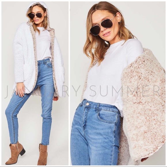 ❄️REVERSIBLE WHITE TAN SHERPA COAT - Picture 1 of 3